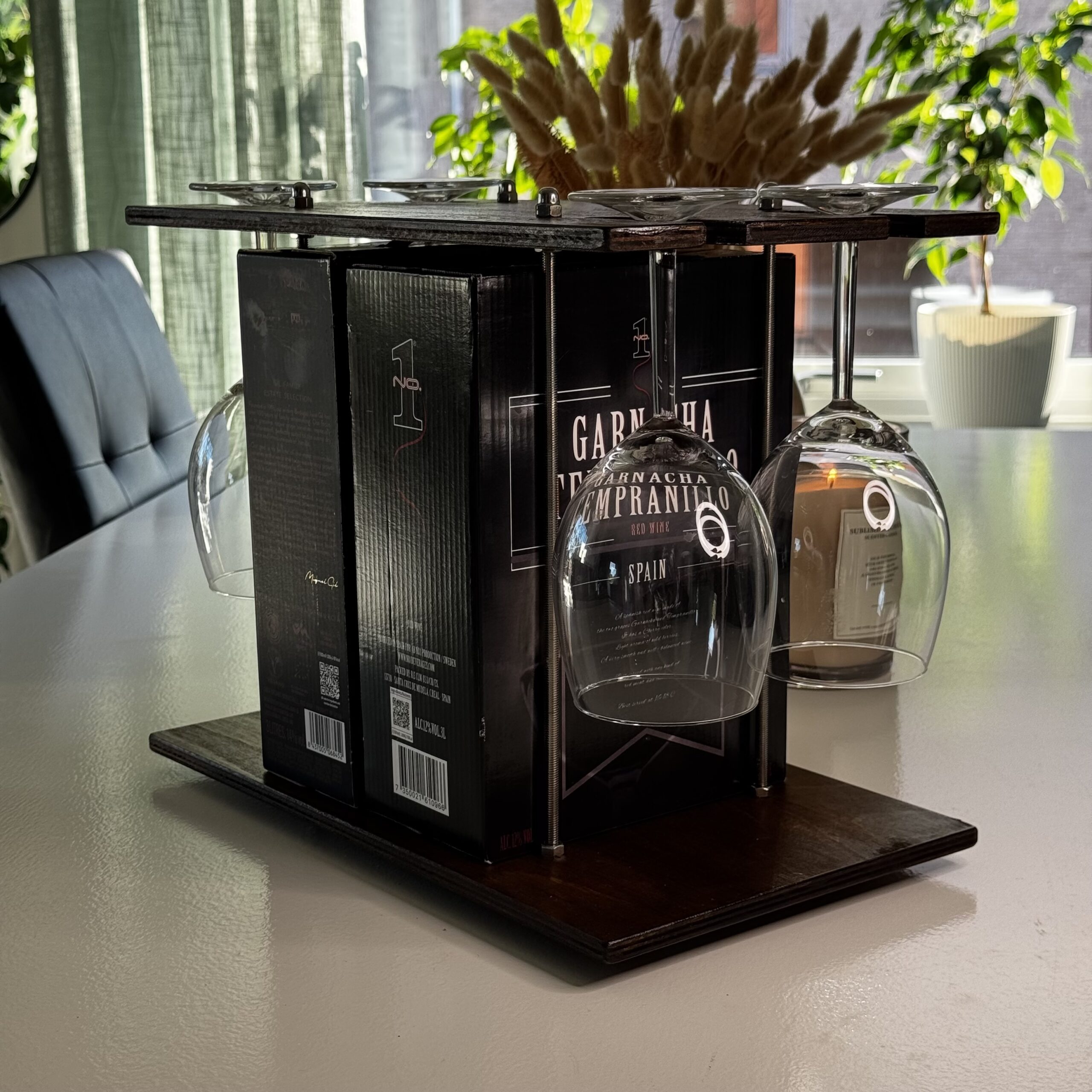 Vinställ för 2 boxar